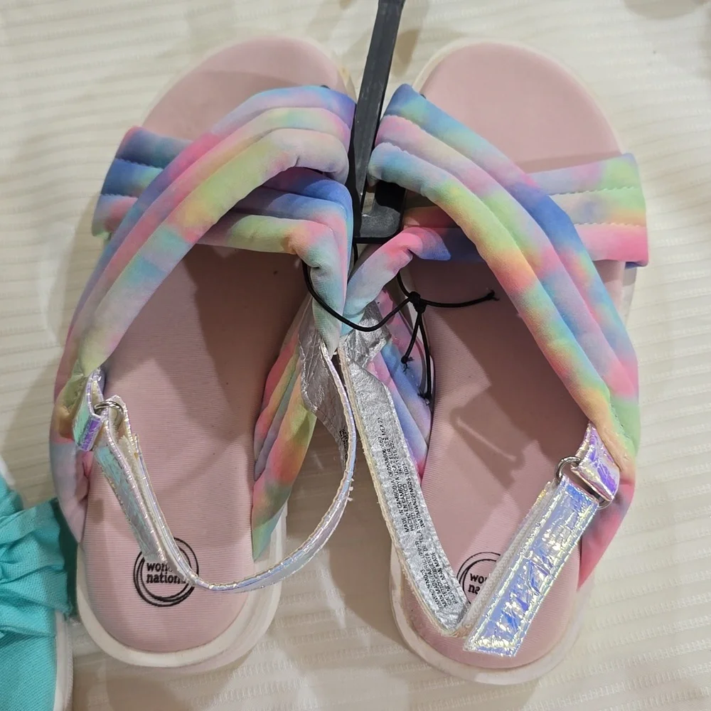 Girl's Shoe Bundle - Picture 10 of 12